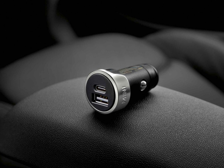 mini accessories – MINI usb charging adapter – type a and c