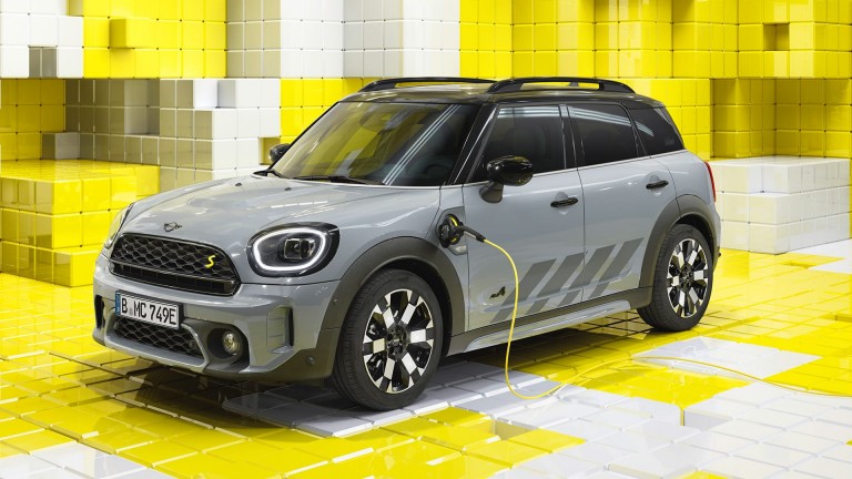 MINI Countryman Untamed Edition - exterior - front view